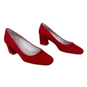 🌹STUART WEITZMAN Red Suede Mary Mid Heels🌹